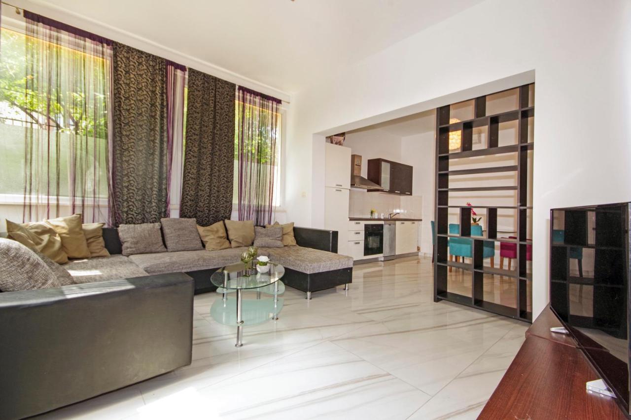 Apartment House Split Ngoại thất bức ảnh